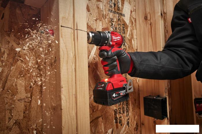 Ударная дрель-шуруповерт Milwaukee M18 M18BLPDRC-0 4933492820 (без АКБ)