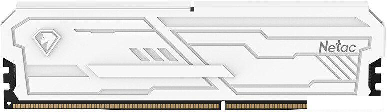 Оперативная память Netac Shadow III 16ГБ DDR4 3200 МГц NTSHD4P32SP-16W