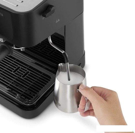 Рожковая кофеварка DeLonghi Stilosa EC235.BK