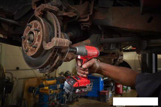 Гайковерт Milwaukee M18 ONEFHIWF34-502X Fuel 4933459730 (с 2-мя АКБ, кейс)