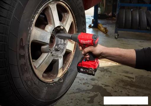Гайковерт Milwaukee M18 ONEIWF12-0X Fuel 4933459198 (без АКБ, кейс)