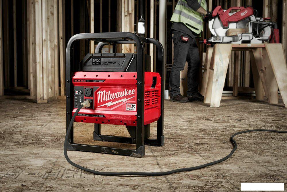 Портативная зарядная станция Milwaukee MX FUEL MXF PS-0 4933493922 (без АКБ)
