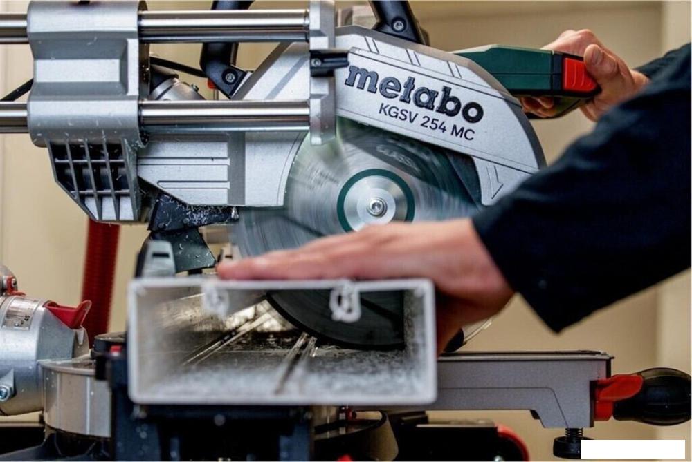 Торцовочная пила Metabo KGSV 254 MC 615254000