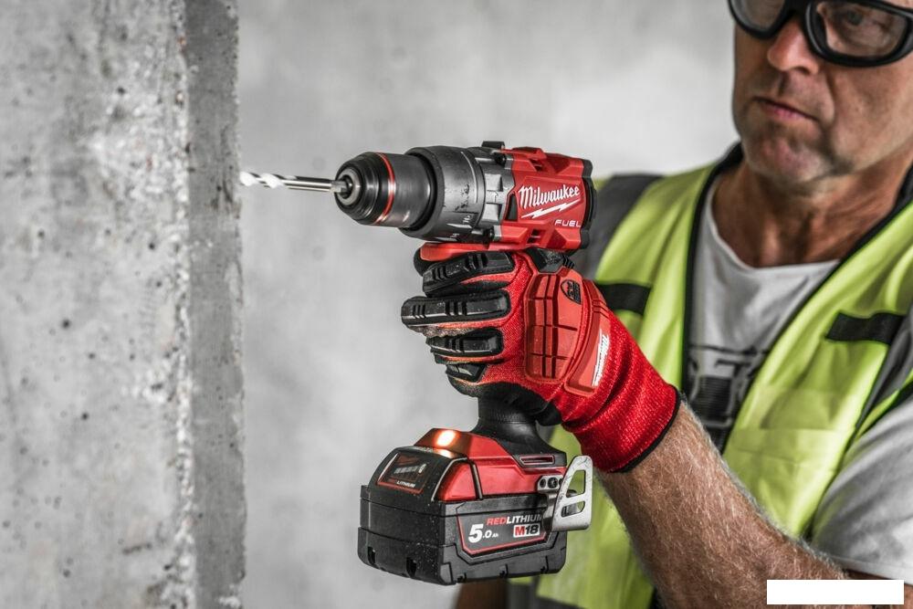 Ударная дрель-шуруповерт Milwaukee M18 FUEL M18FPD3-0 4933498060 (без АКБ)