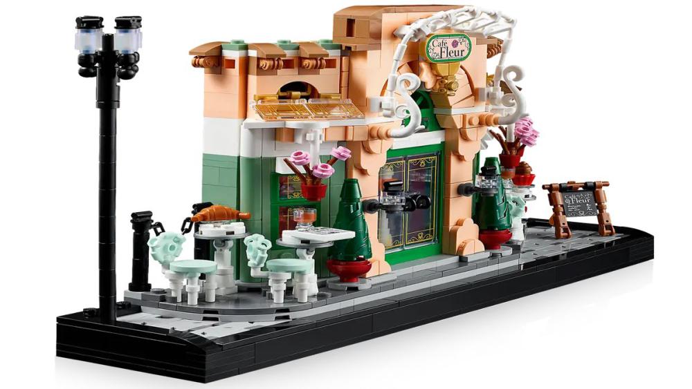 Конструктор LEGO Icons Французское кафе 10362