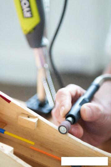 Гравер Ryobi EHT150V