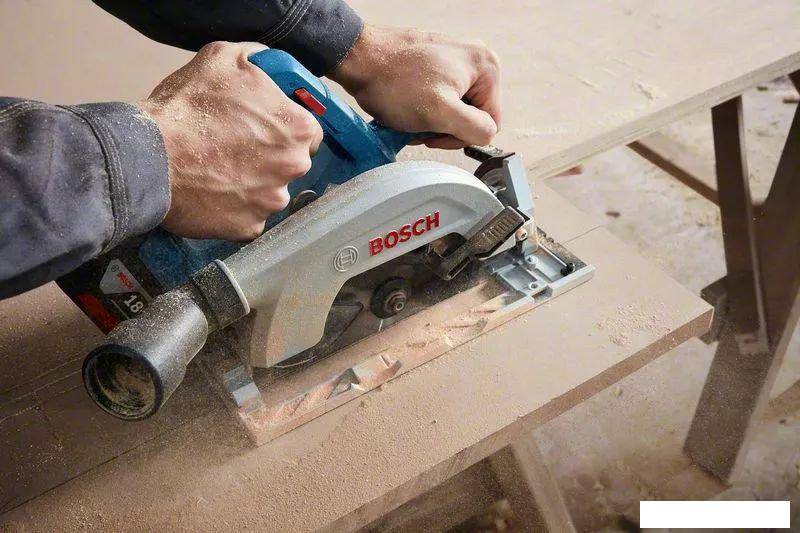 Дисковая (циркулярная) пила Bosch GKS 185-LI Professional 06016C1221 (без АКБ)