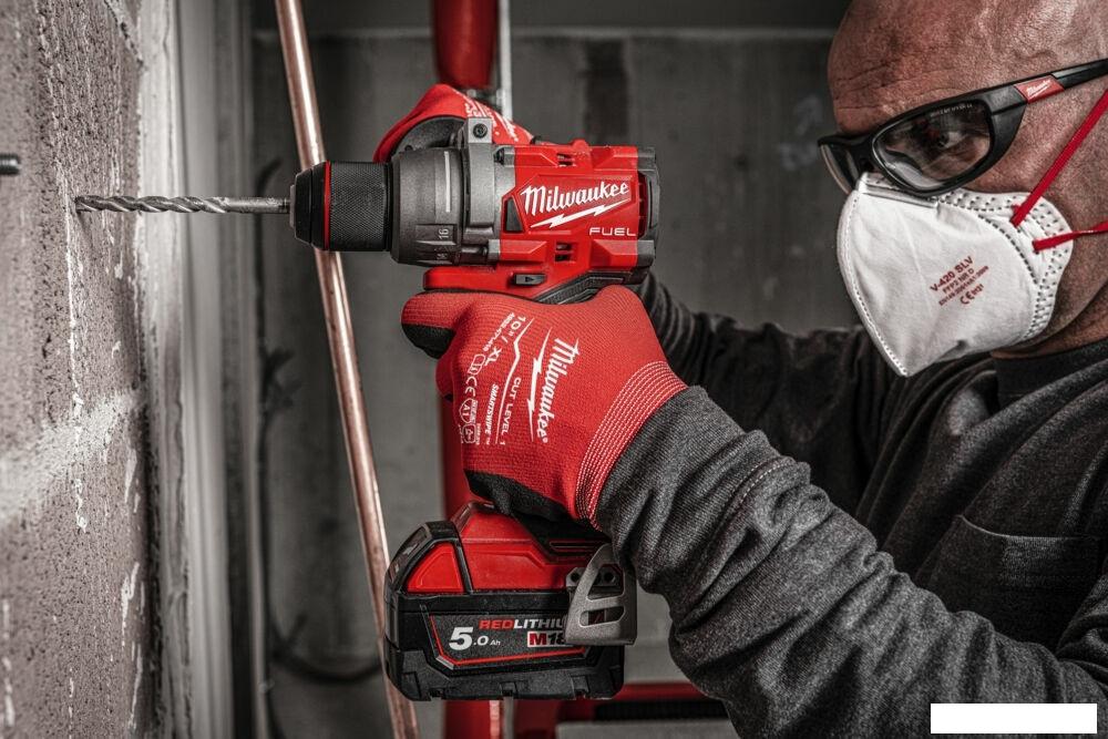 Ударная дрель-шуруповерт Milwaukee M18 FUEL M18FPD3-0 4933498060 (без АКБ)