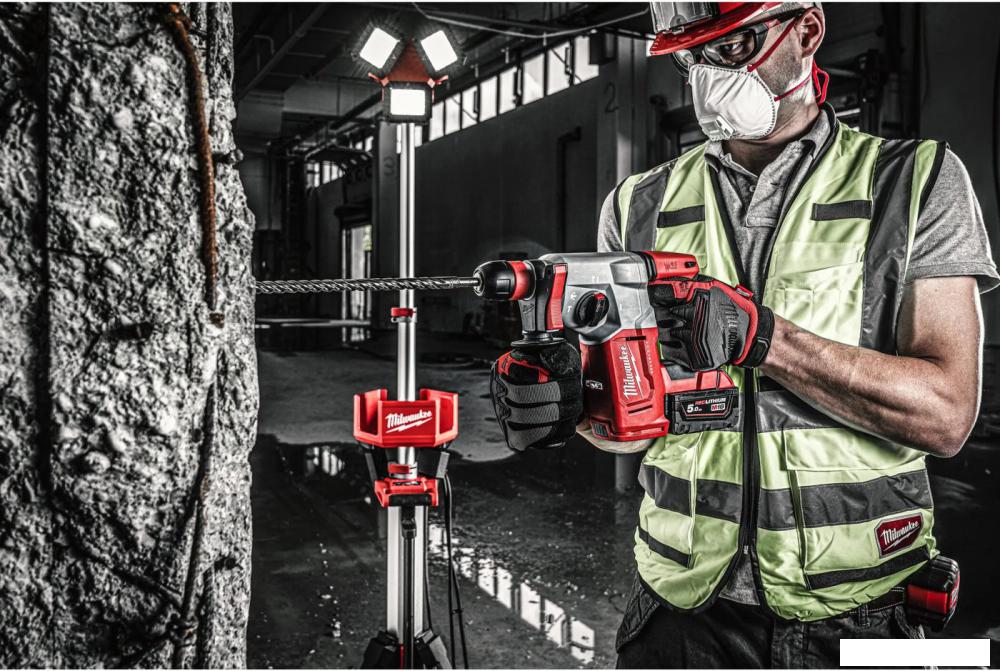 Перфоратор Milwaukee M18 BLHXMC-502X 4933499459 (с 2-мя АКБ, кейс)
