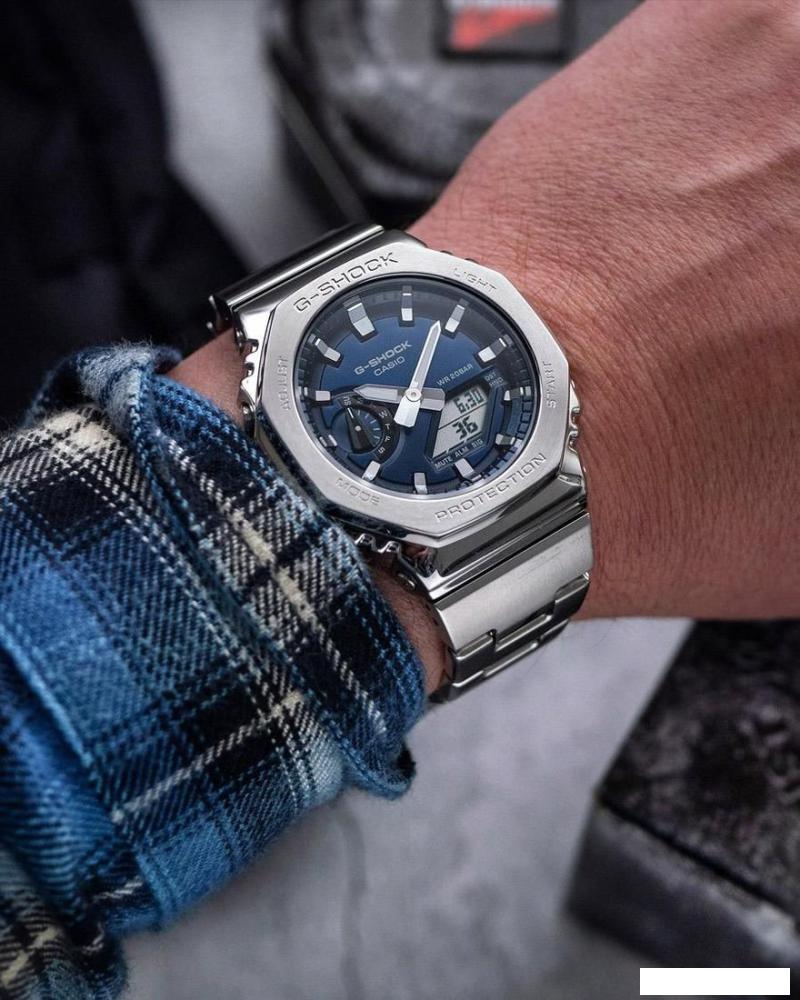 Наручные часы Casio GM-2110D-2B