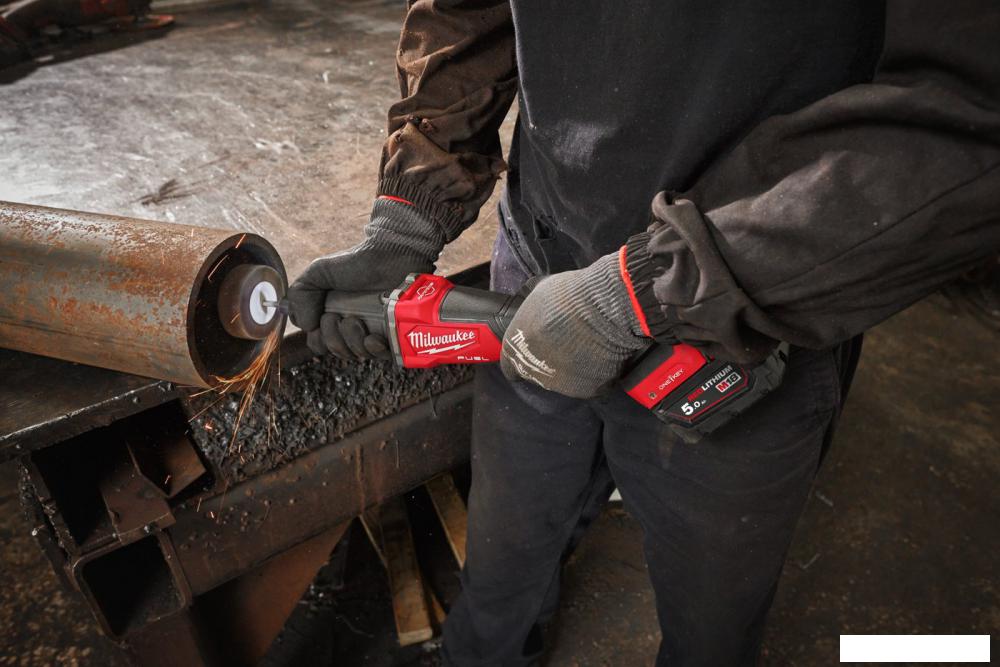 Прямошлифовальная машина Milwaukee M18 FDGROVPDB-0X One-Key Fuel 4933480957 (без АКБ, кейс)