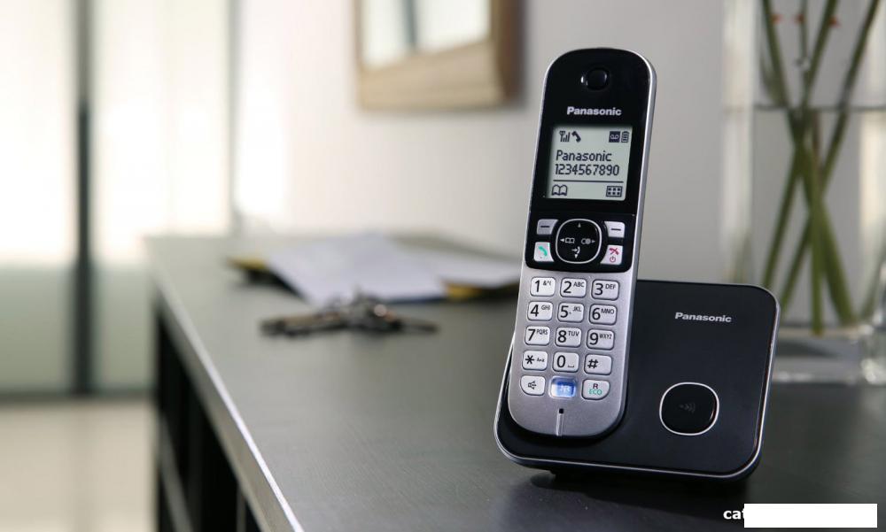 Радиотелефон Panasonic KX-TG6811RUB