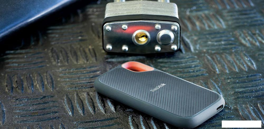 Внешние накопители SanDisk Extreme V2 SDSSDE61-4T00-G25 4TB
